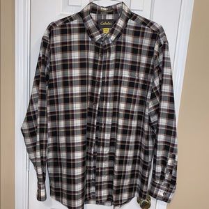 Cabela’s wrinkle free button down shirt